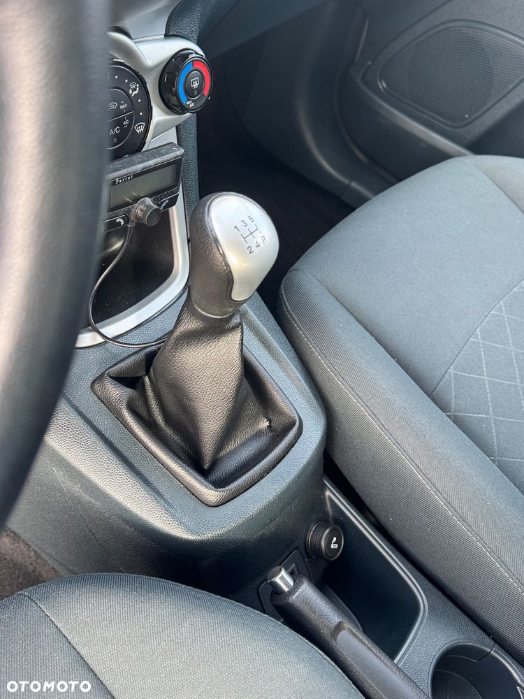 Ford Fiesta 1.4 Trend EU5 - 26