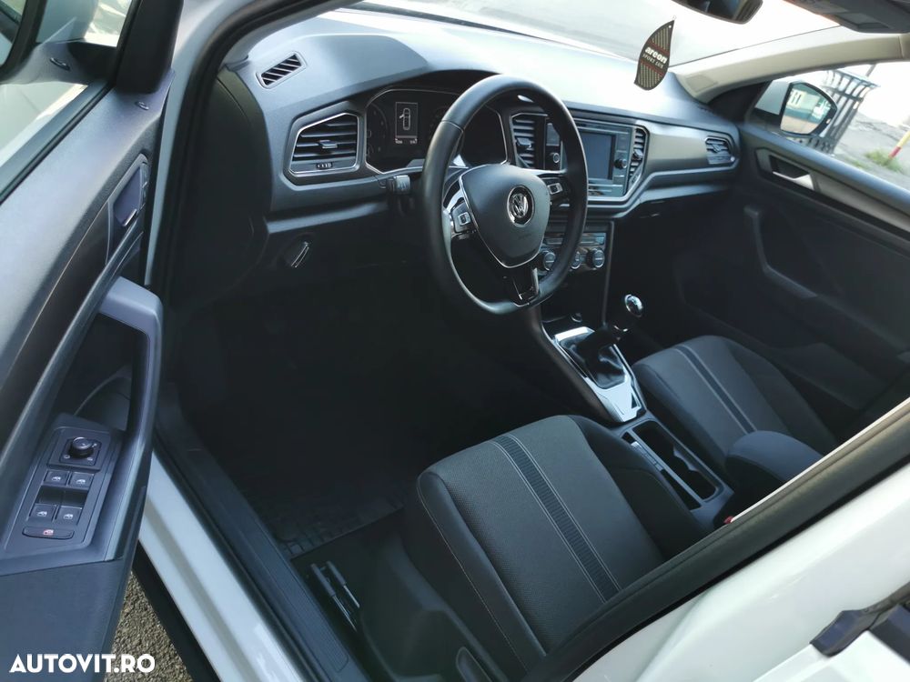 Volkswagen T-Roc 1.5 TSI Design - 7