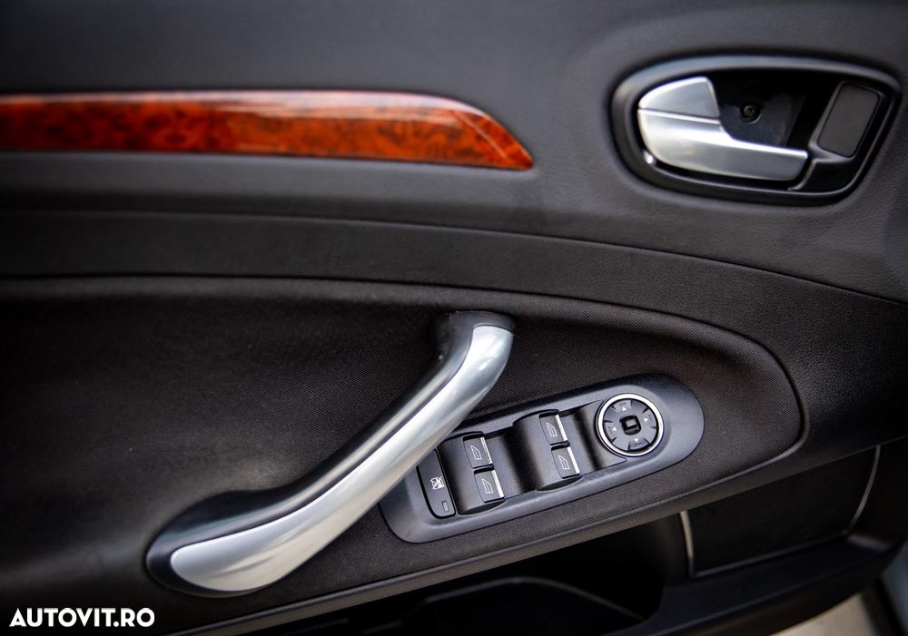 Ford Mondeo 1.8 TDCi Trend - 9