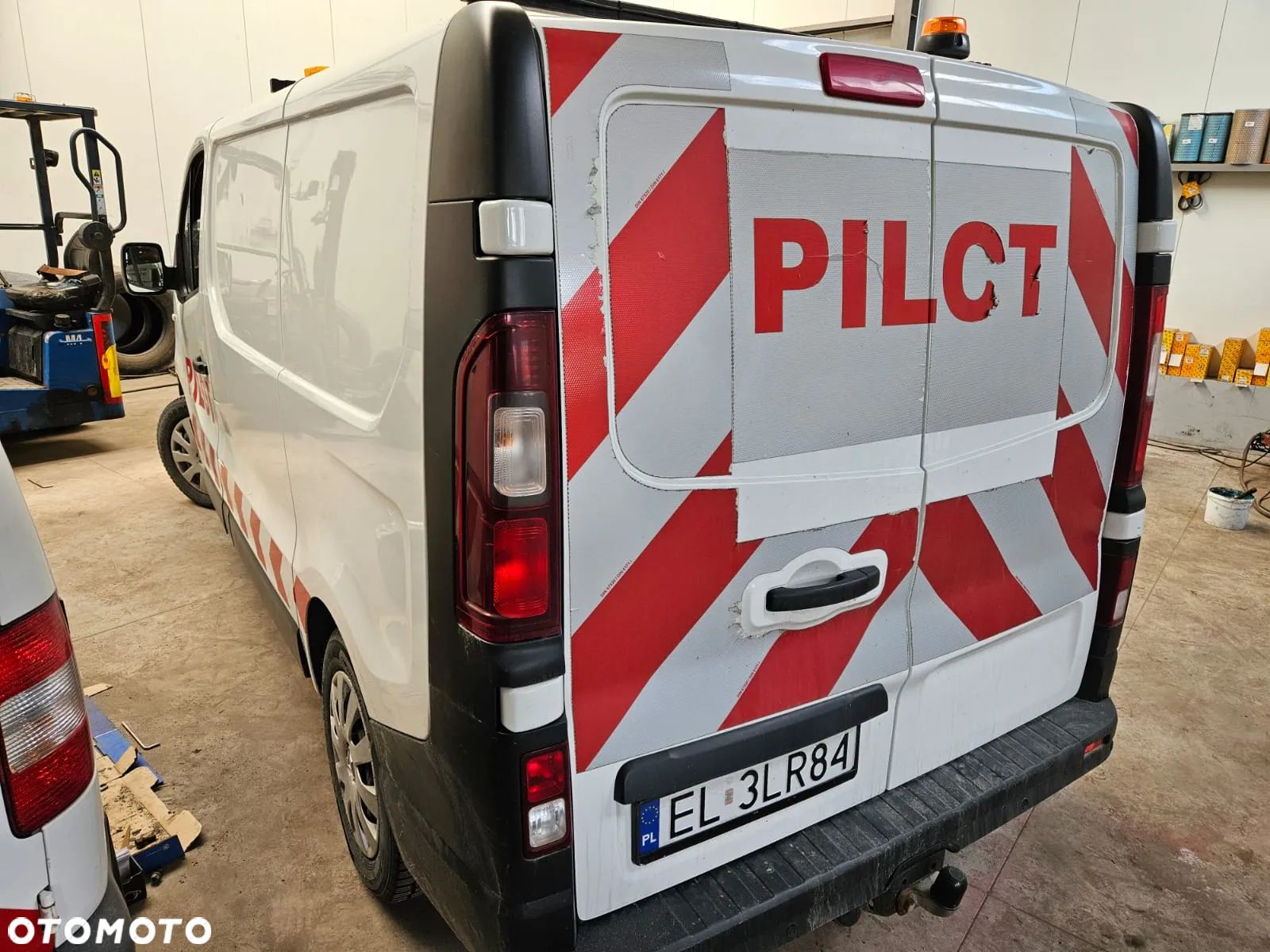 Renault Trafic - 1