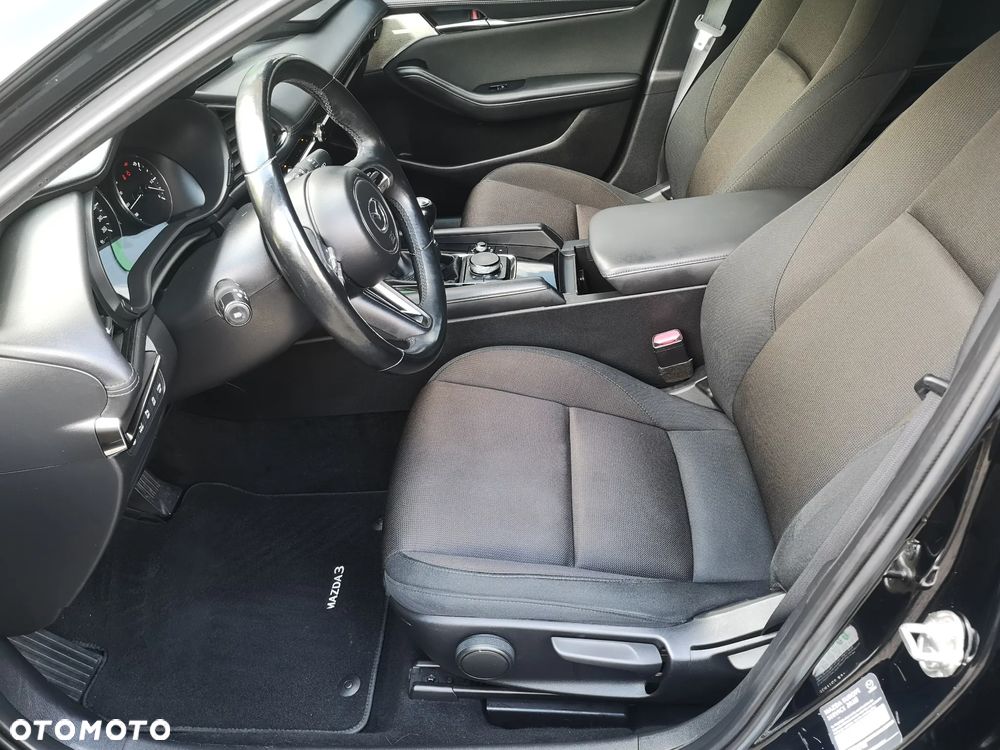 Mazda 3 SKYACTIV-D 1.8 - 24