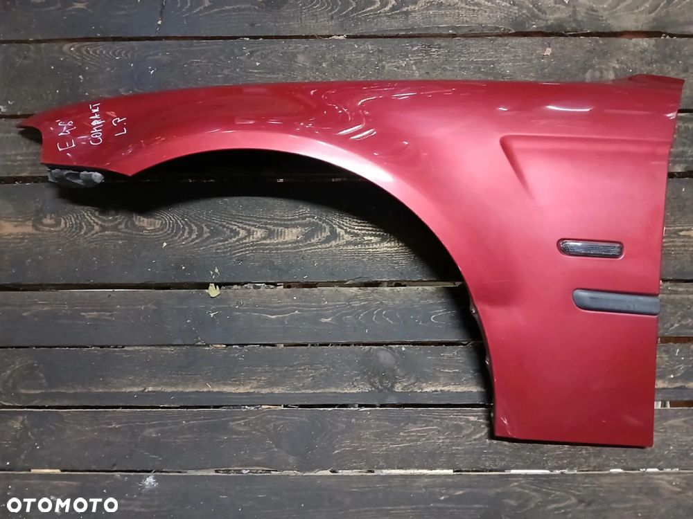 BMW E46 Compact Błotnik lewy kod Flamencorot - 1