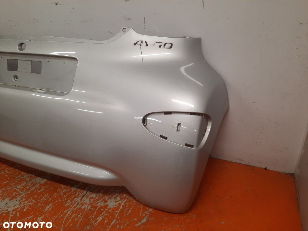 TOYOTA AYGO 05-14 ZDERZAK TYŁ 52159-0H030 - 4