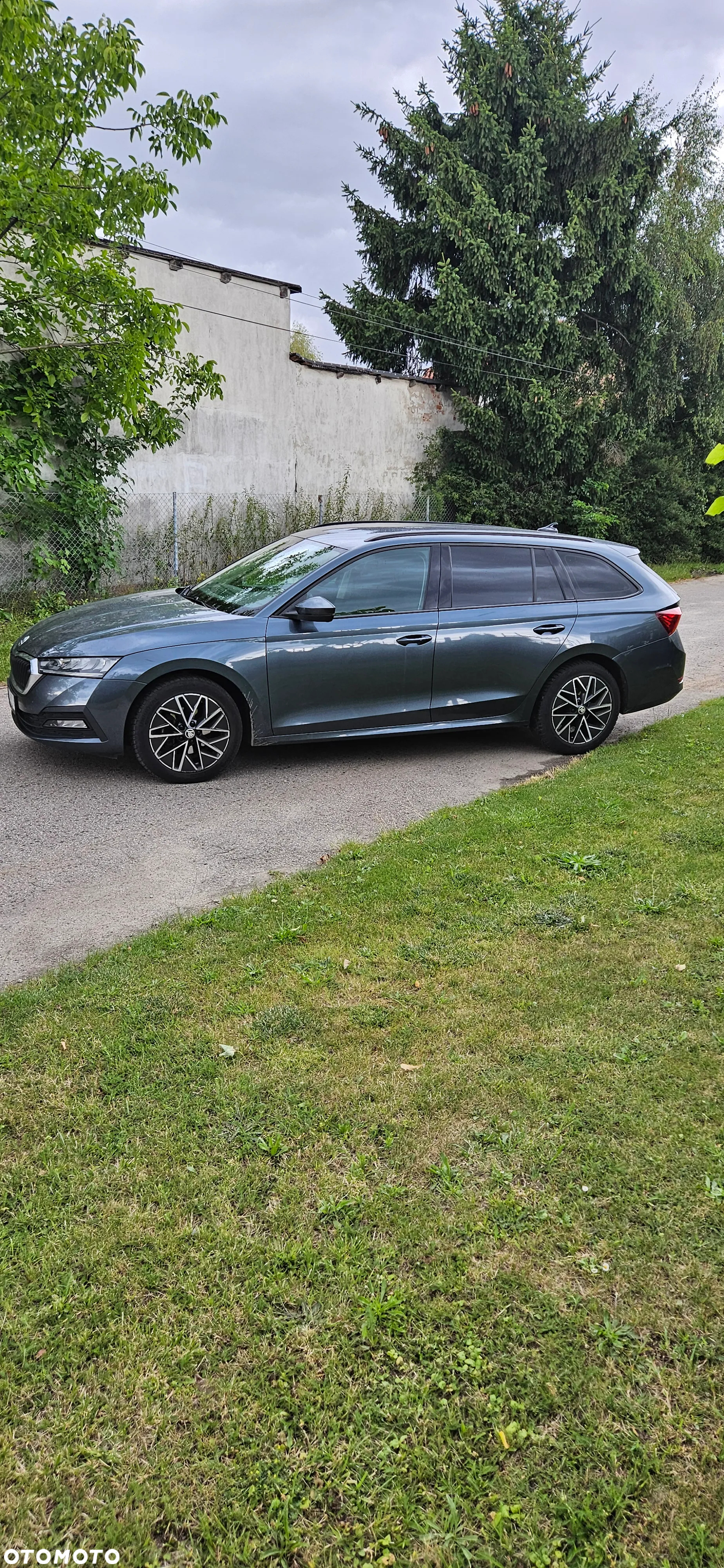 Skoda Octavia 2.0 TDI Ambition DSG - 2