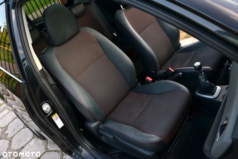 Toyota Yaris 1.33 VVT-i Executive - 20