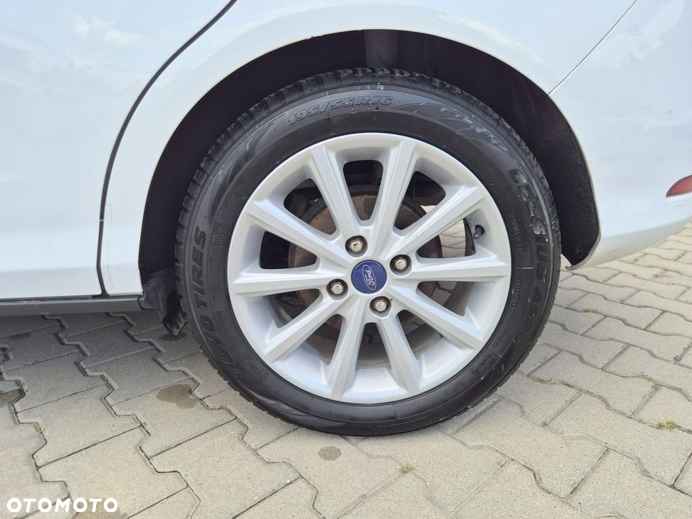 Ford B-MAX 1.6 TDCi Titanium - 32