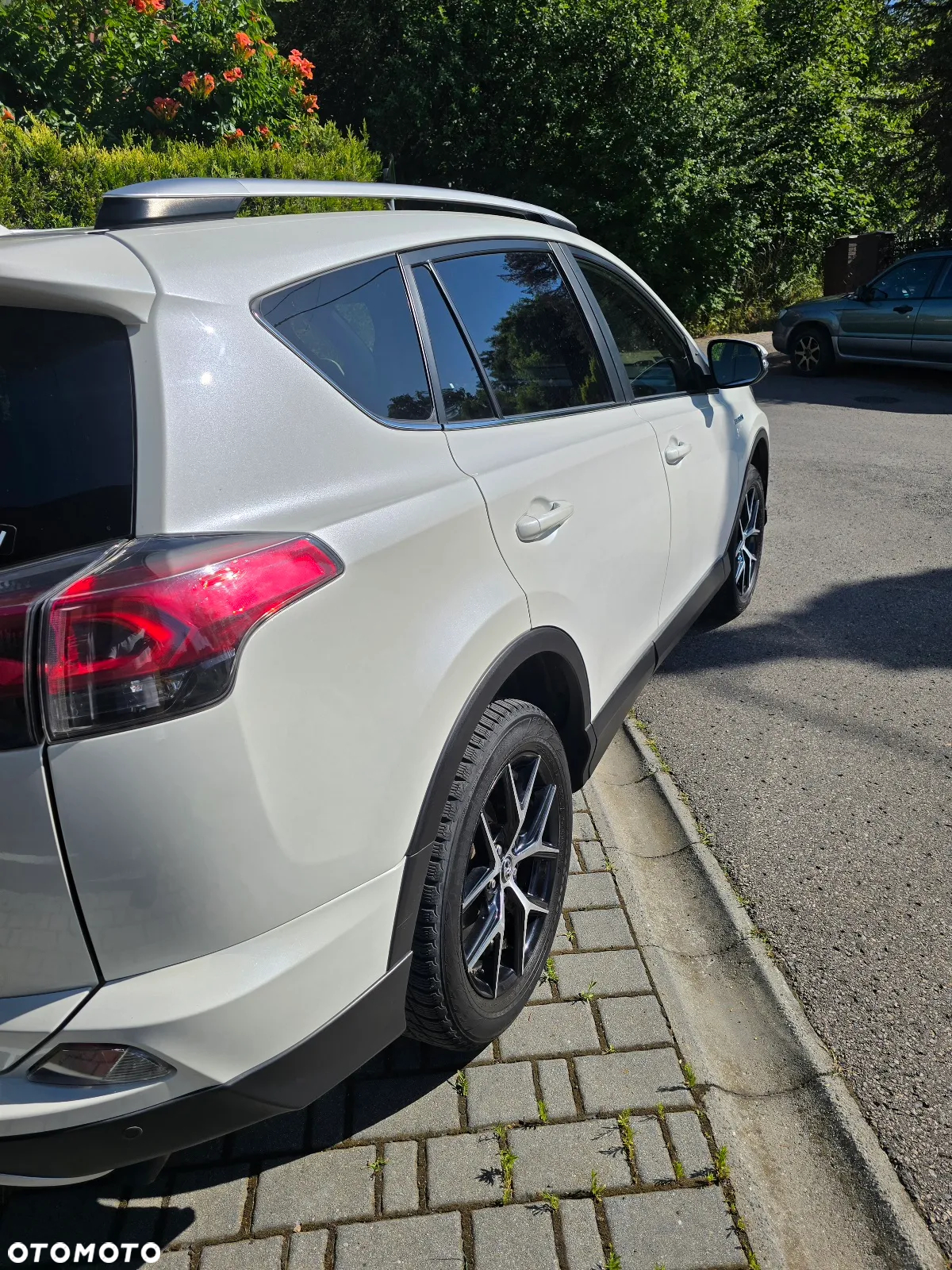 Toyota RAV4 Hybrid Prestige 4x4 - 5
