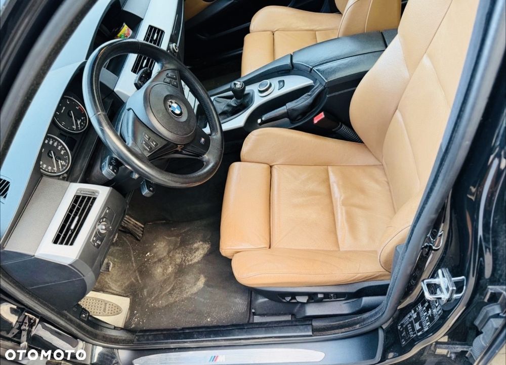 BMW Seria 5 525d Edition Sport - 6