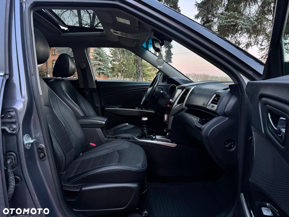 SsangYong/KGM Tivoli 1.6 D Crystal Base - 8