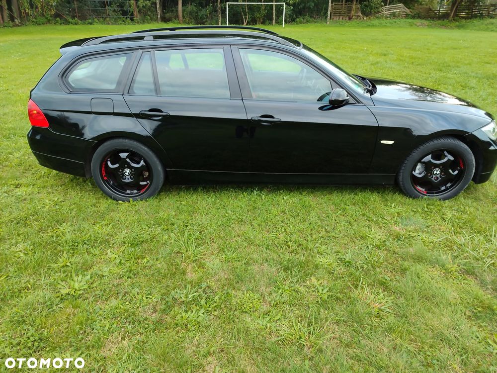 BMW Seria 3 320d - 19
