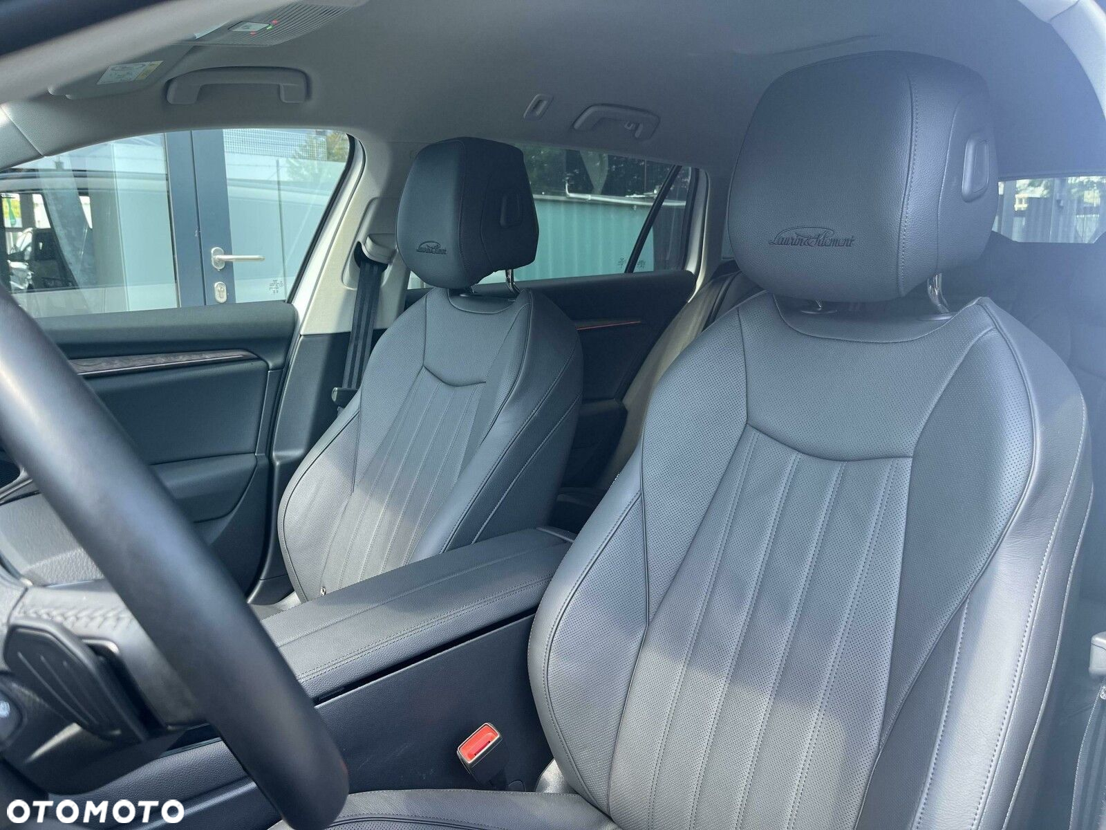 Skoda Superb 1.5 TSI mHEV L&K DSG - 12