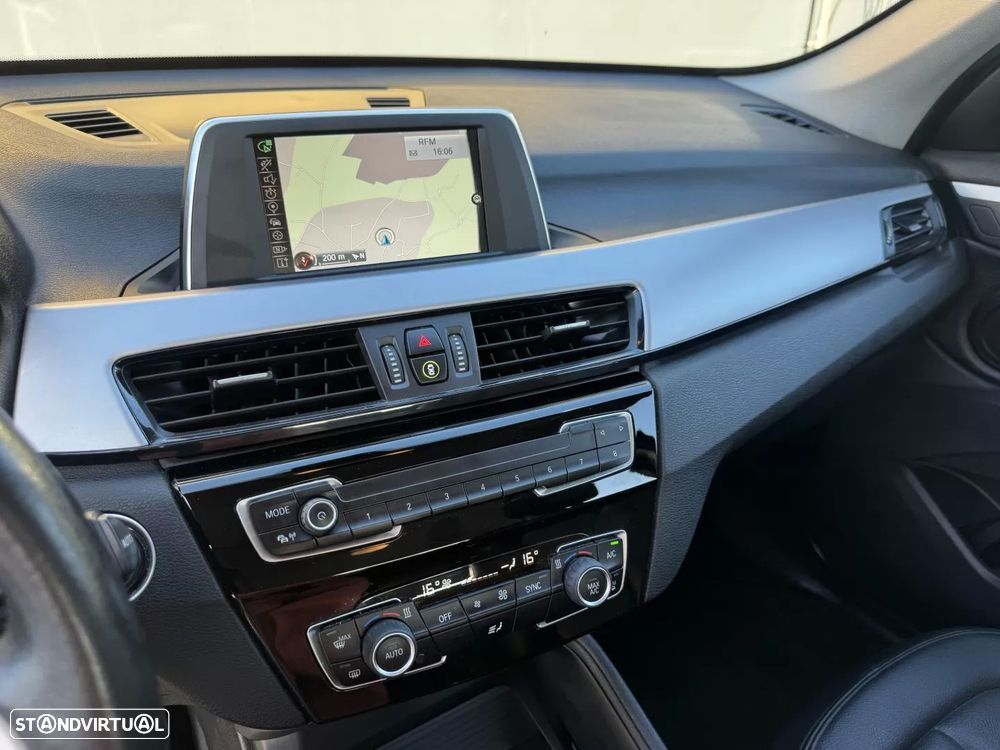 BMW X1 18 d sDrive Line Sport - 51