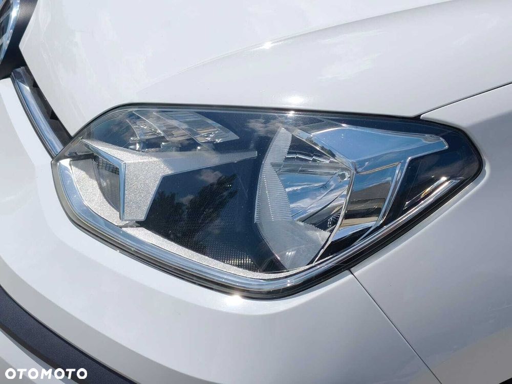 Volkswagen up! 1.0 move - 34