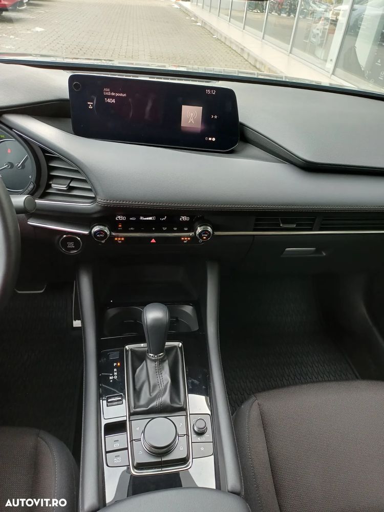 Mazda 3 e-Skyactiv G140 AT MHEV Exclusive-Line - 14