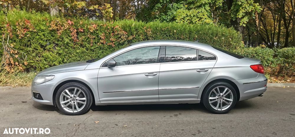 Volkswagen Passat 2011 photo 5