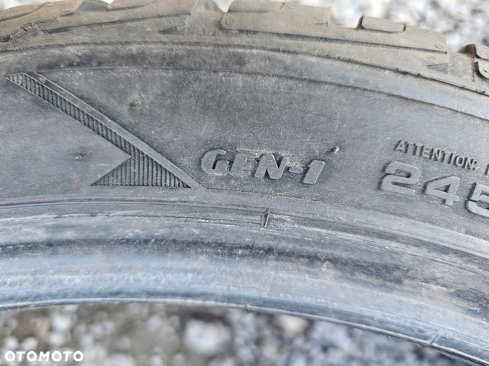 GOODYEAR 245/40R19 98V ULTRA GRIP PERFORMANCE GEN-1 (1szt.) (1x5,0) (DOT: 1x2719) Z667 - 5