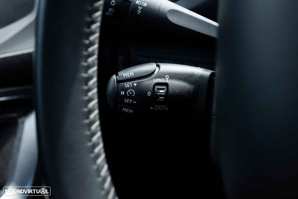 Peugeot 308 SW 1.5 BlueHDi Style - 41