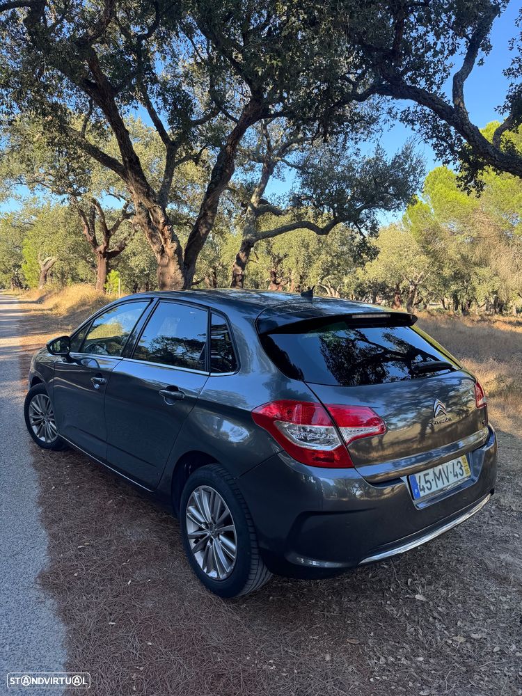 Citroën C4 1.6 HDi Seduction - 4