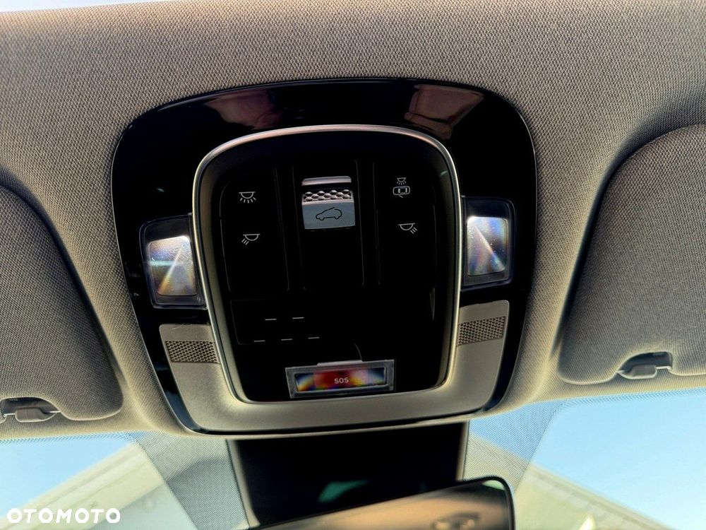 Hyundai Santa Fe - 26