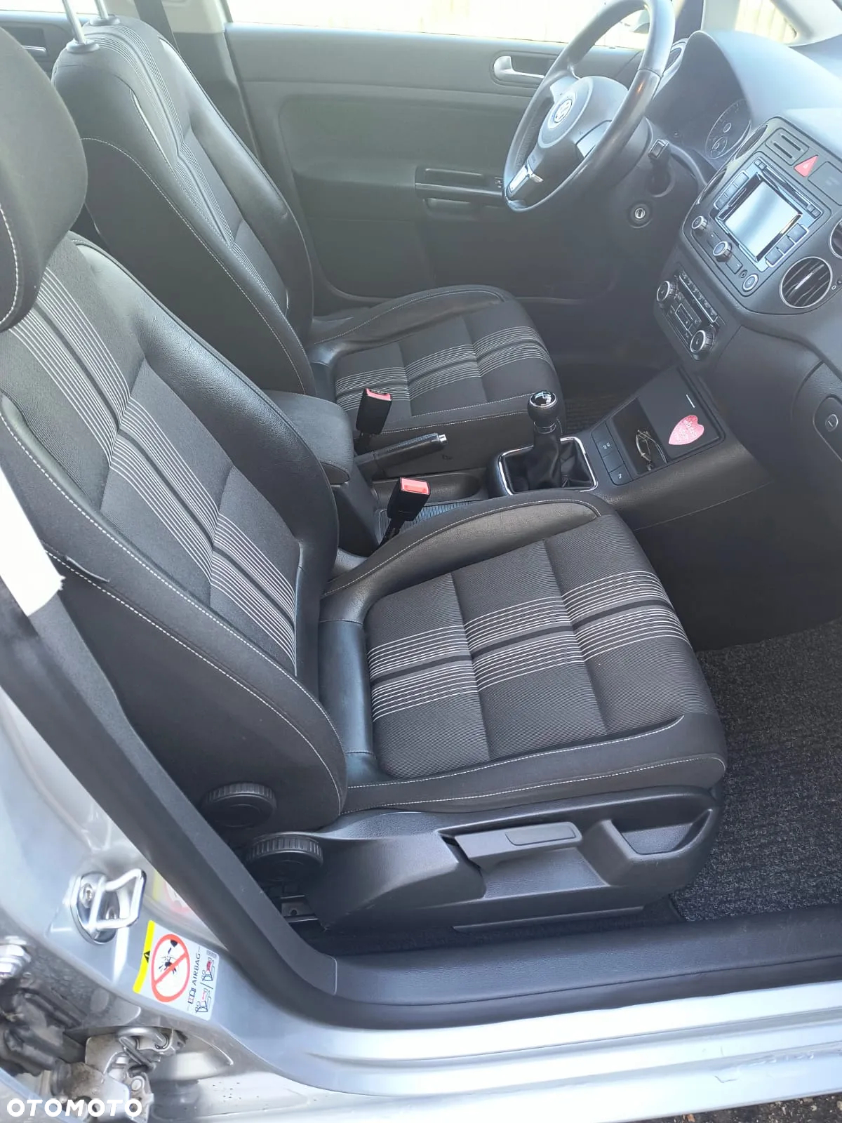 Volkswagen Golf Plus 1.6 TDI BlueMot Comfortline - 11