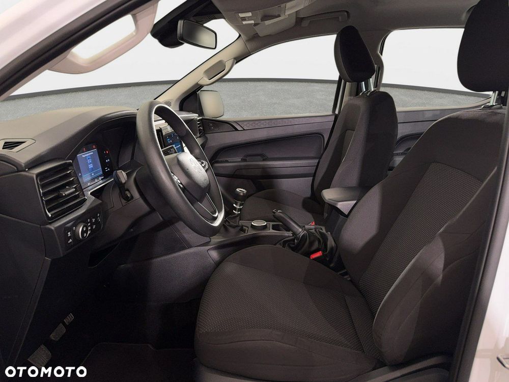 Volkswagen Amarok - 16
