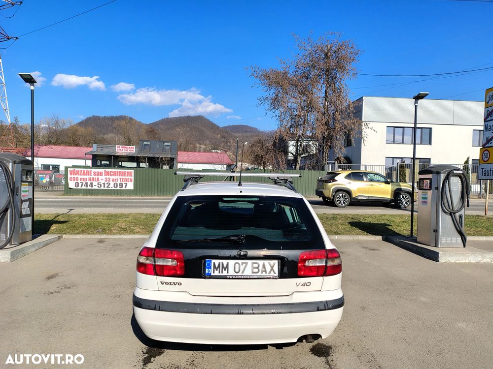 Volvo V40 1.9 D - 6