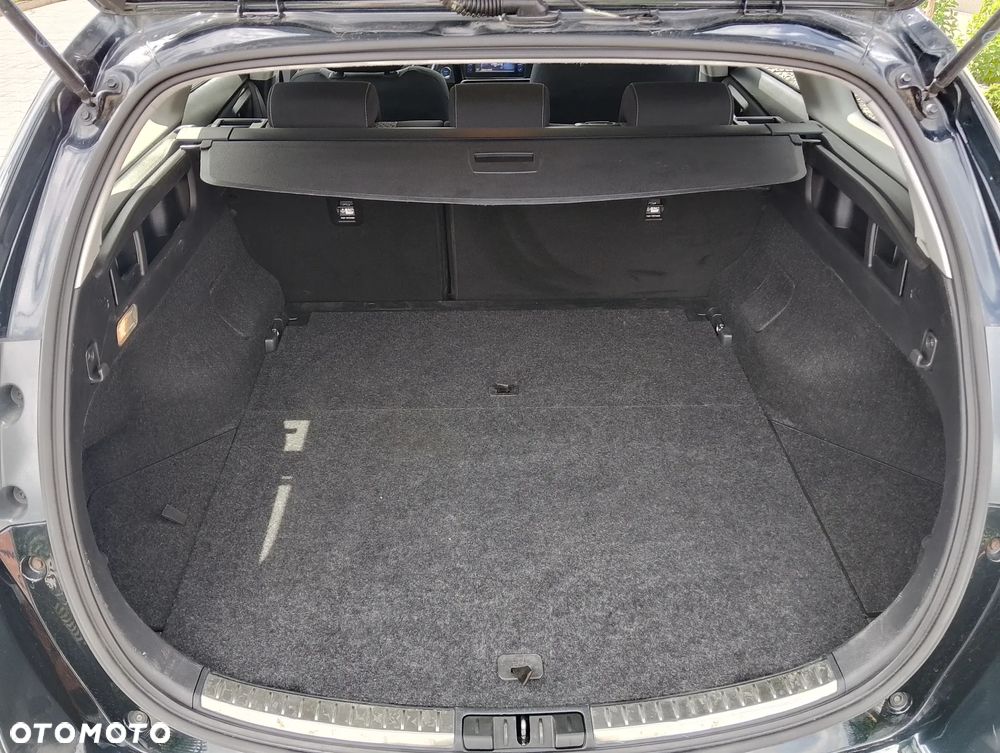 Toyota Auris - 12