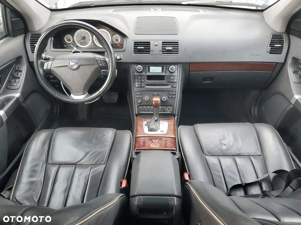 Volvo XC 90 3.2 AWD Geartronic Momentum - 9