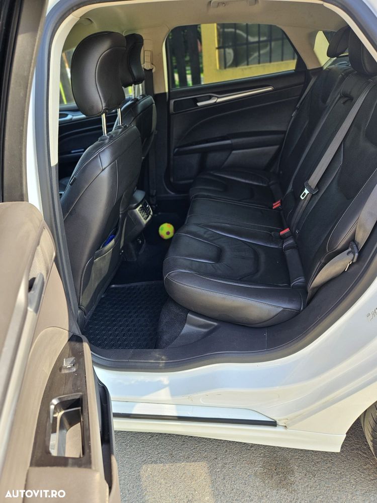 Ford Mondeo 2.0 TDCI PowerShift Titanium - 6