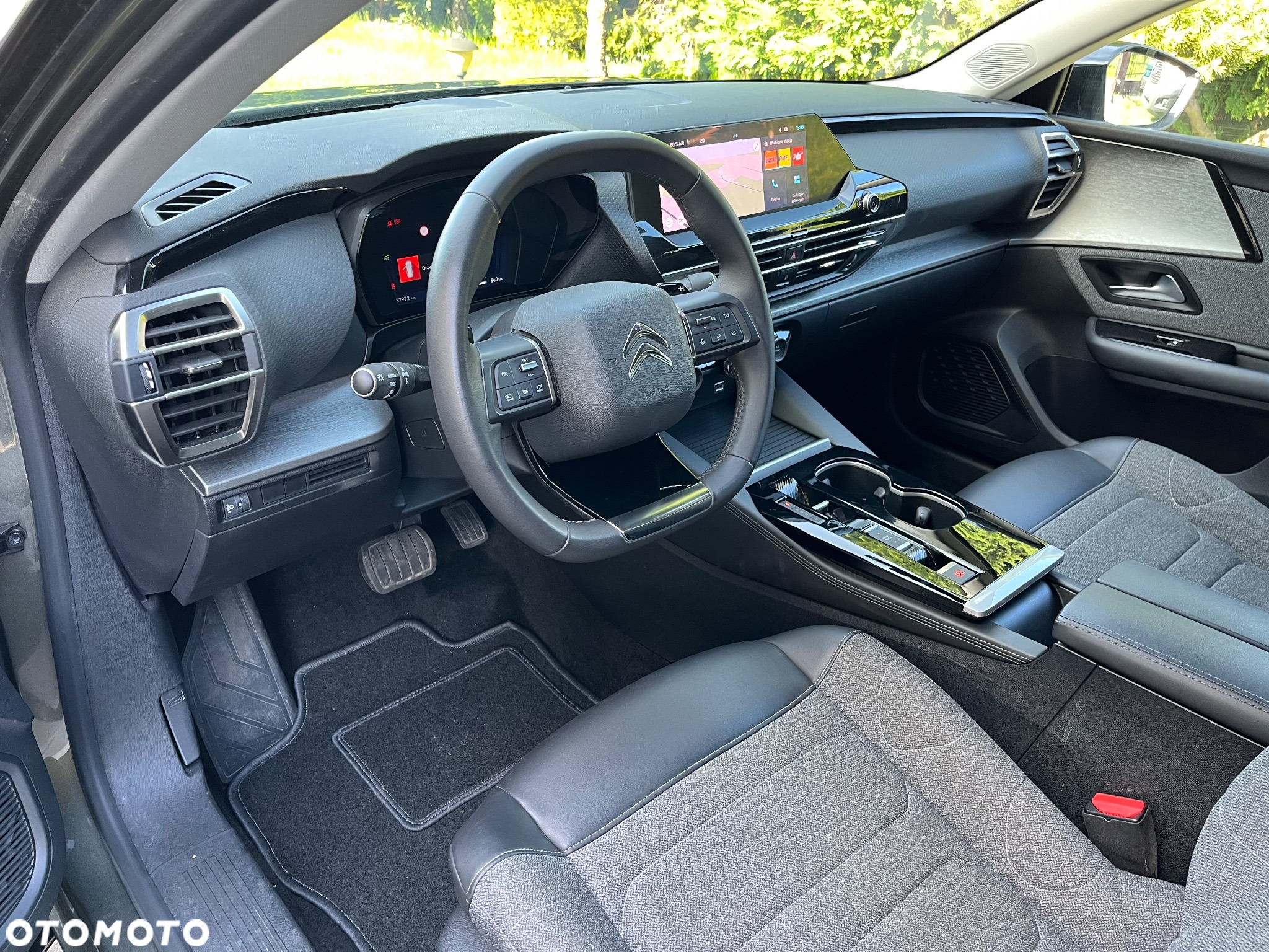 Citroën C5X 1.2 PureTech Feel Pack EAT8 - 17