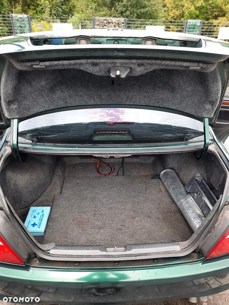Honda Accord 1.8i LS - 6