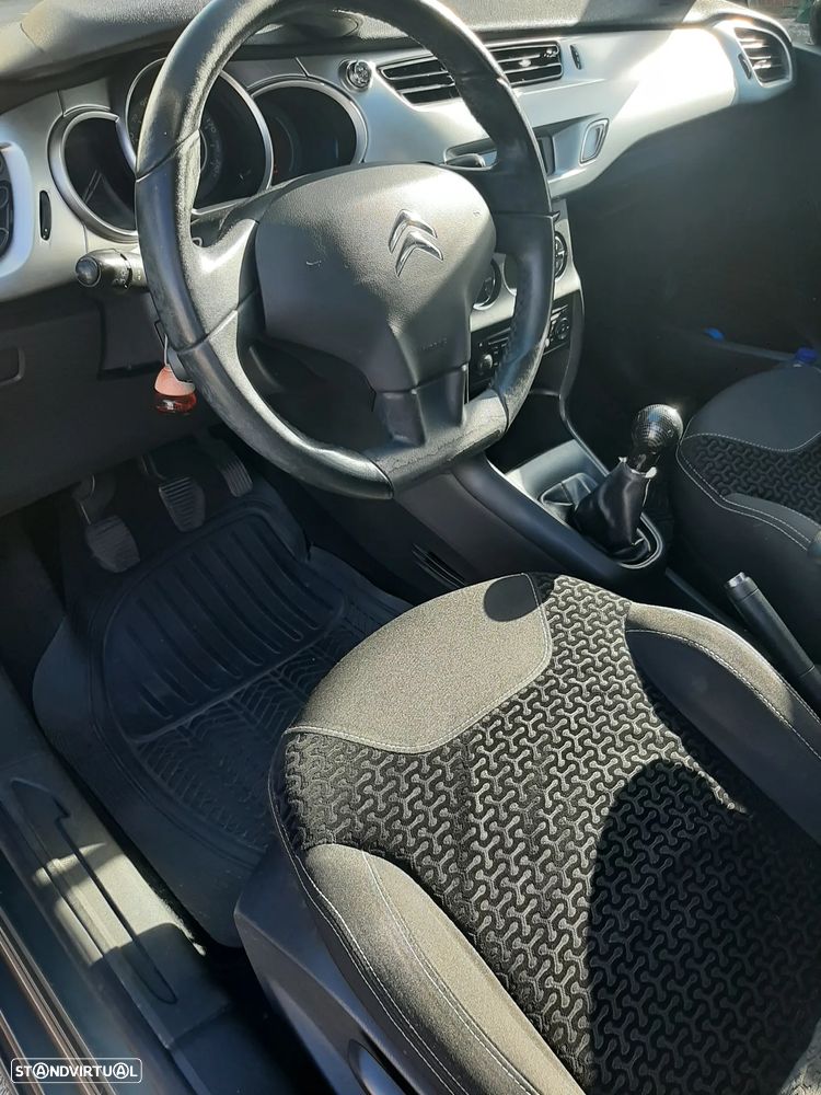 Citroën C3 1.1 Airdream Se Selection - 13