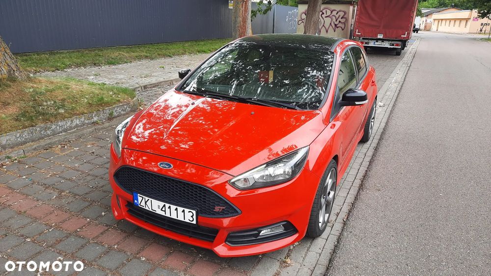 Ford Focus 2.0 TDCi ST-2 - 2