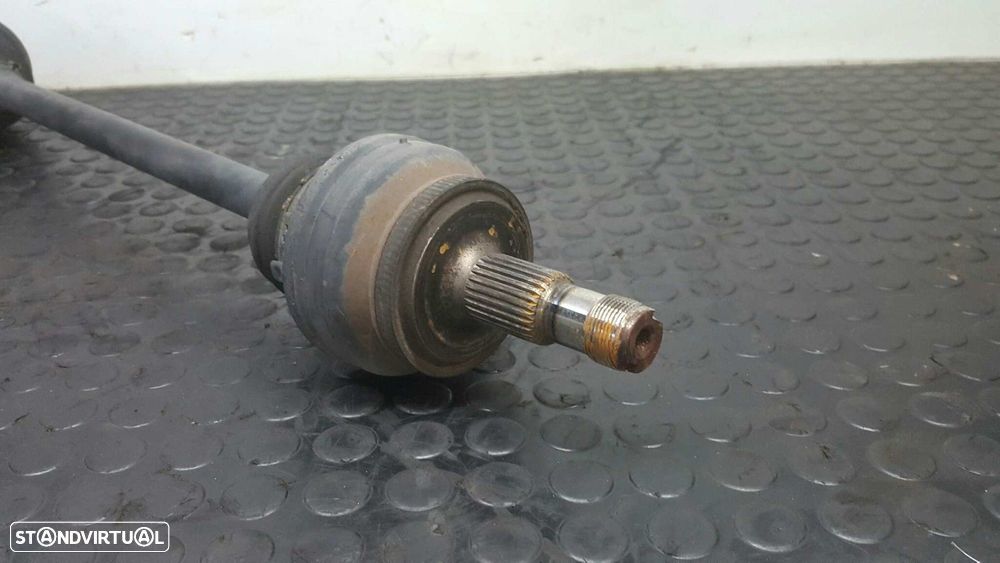 TRANSMISSÃO TRASEIRA ESQUERDA MERCEDES CLASE E (W212) LIM. E 200 BLUETEC (212.00... - 2