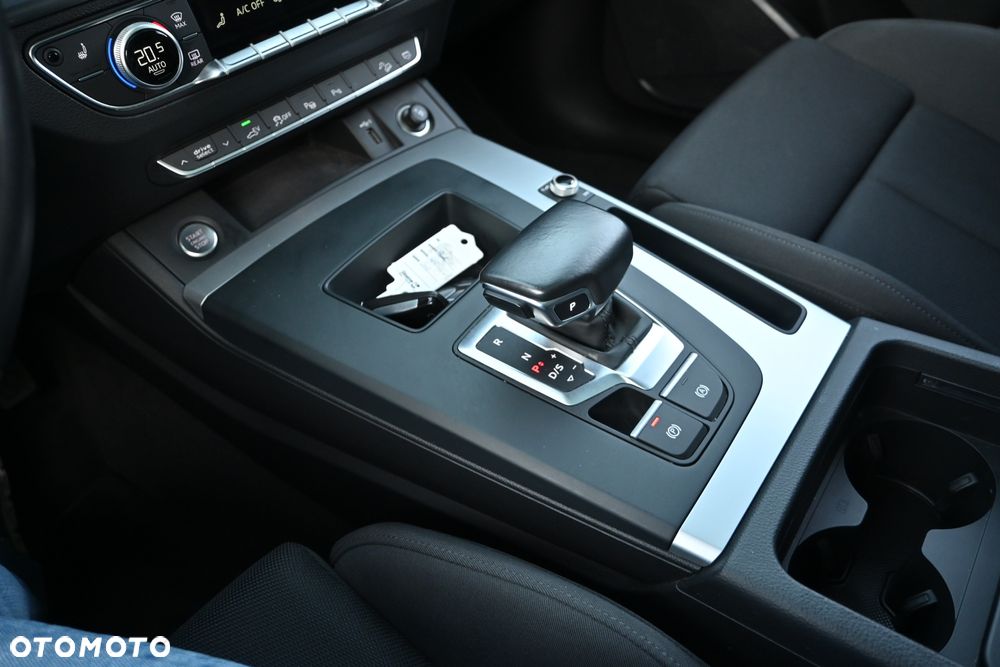 Audi Q5 50 TFSIe quattro S tronic - 14