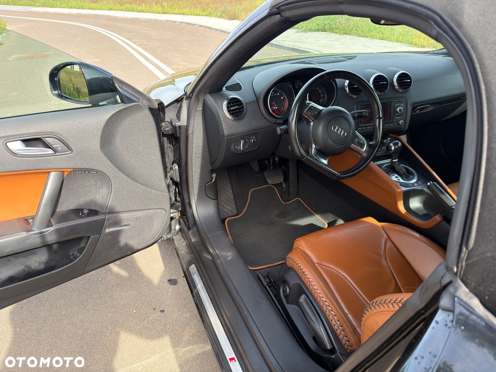Audi TT Roadster 3.2 quattro DSG - 14