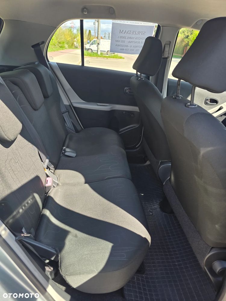 Toyota Yaris 1.33 Sol - 9
