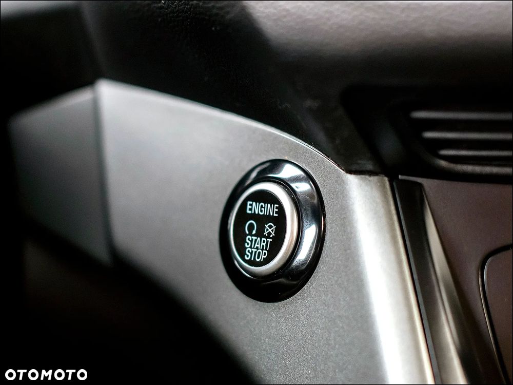 Ford Kuga - 32