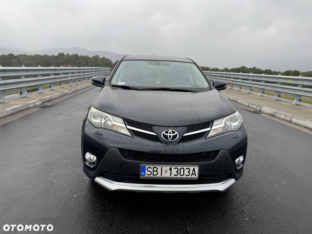 Toyota RAV4 2.0 D-4D Premium - 10