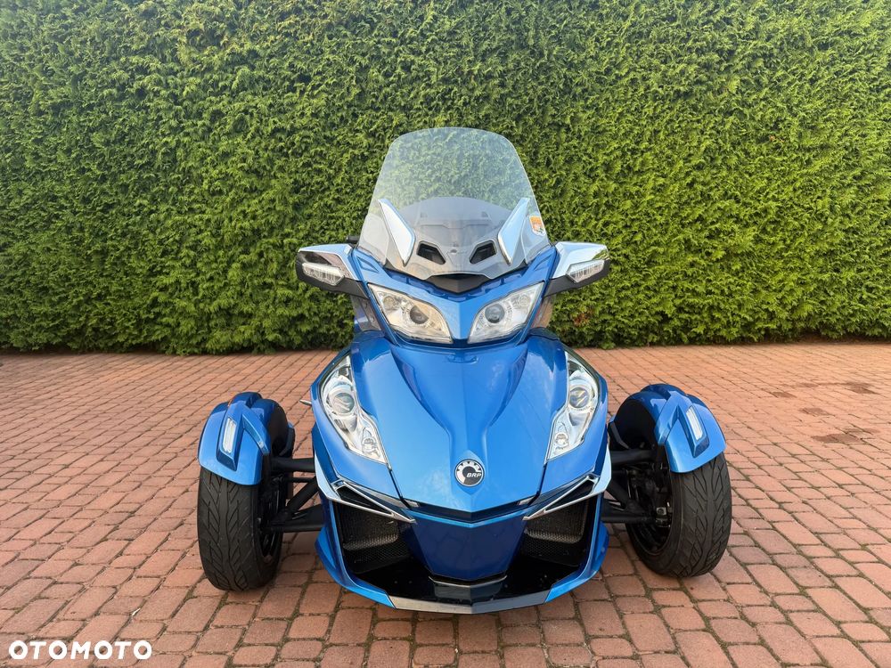 Can-Am Spyder - 3