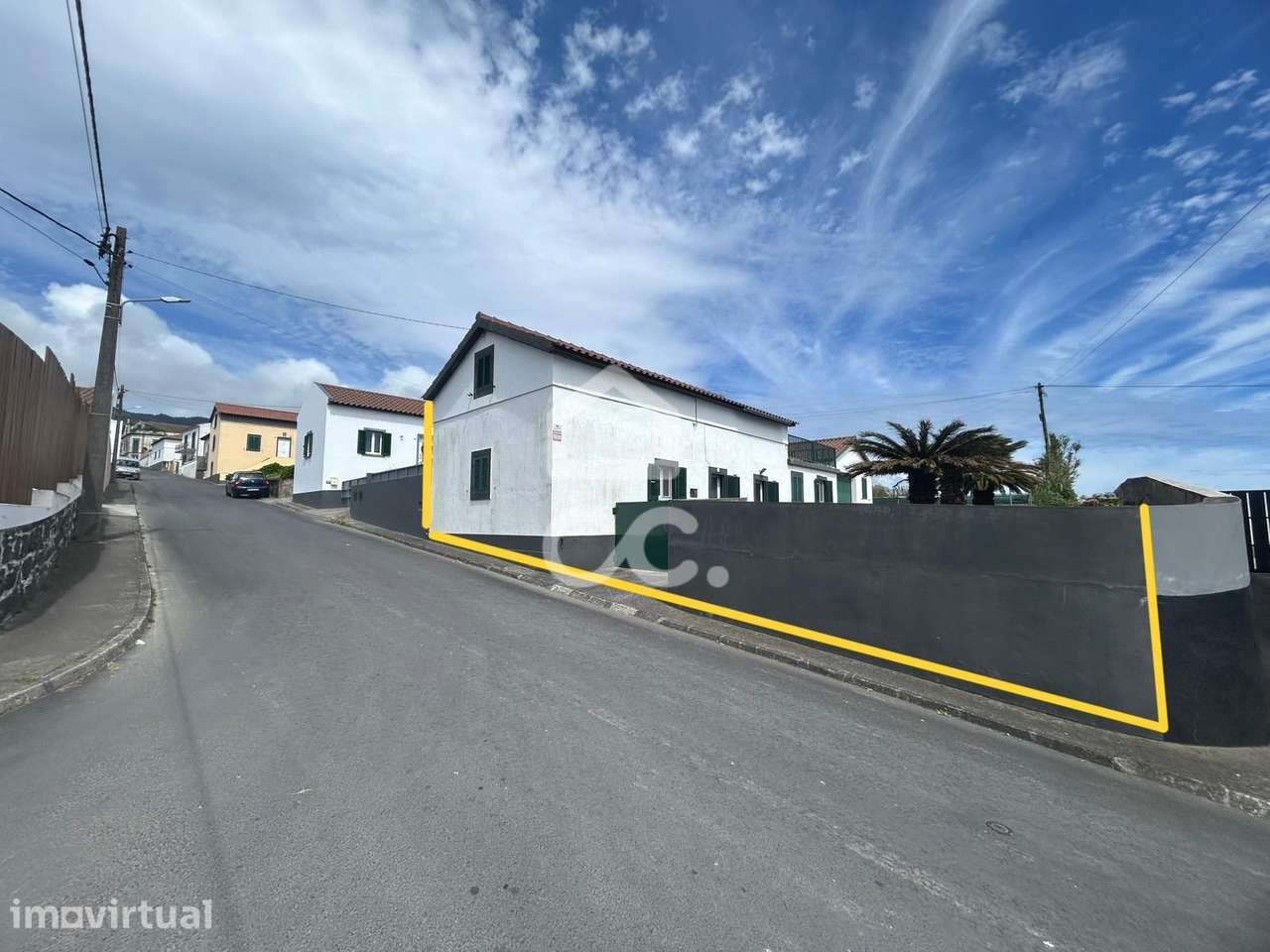 Moradia com 2 Quartos e Terreno 1.640m2 - Candelária - Ponta Delgada - Grande imagem: 3/21
