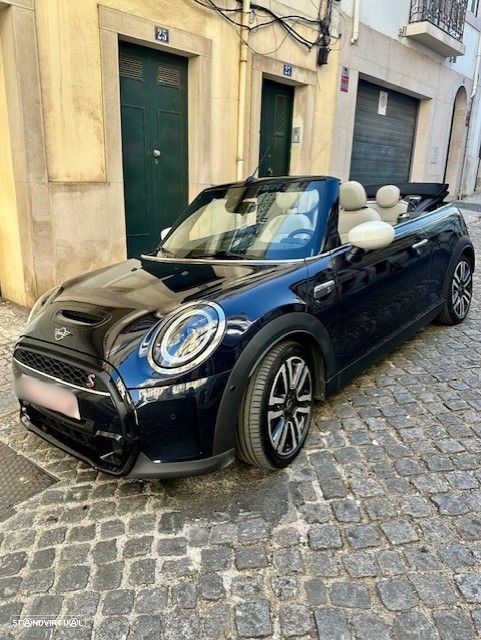 MINI Cabrio Cooper S Auto - 2