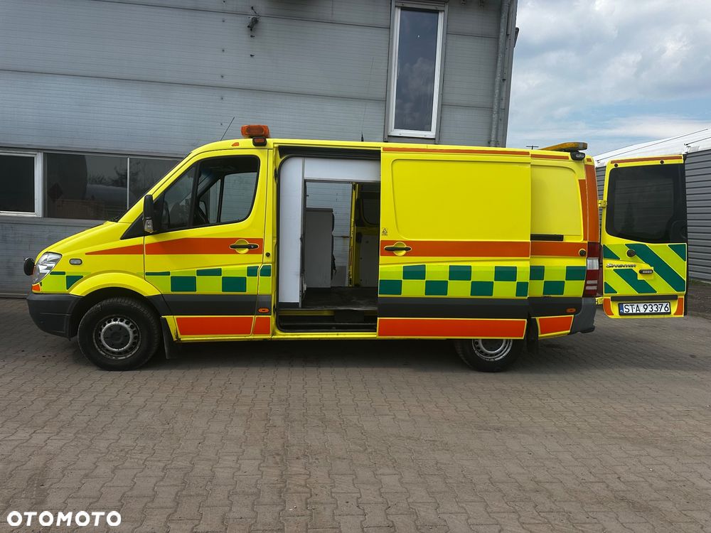 Mercedes-Benz Sprinter - 7