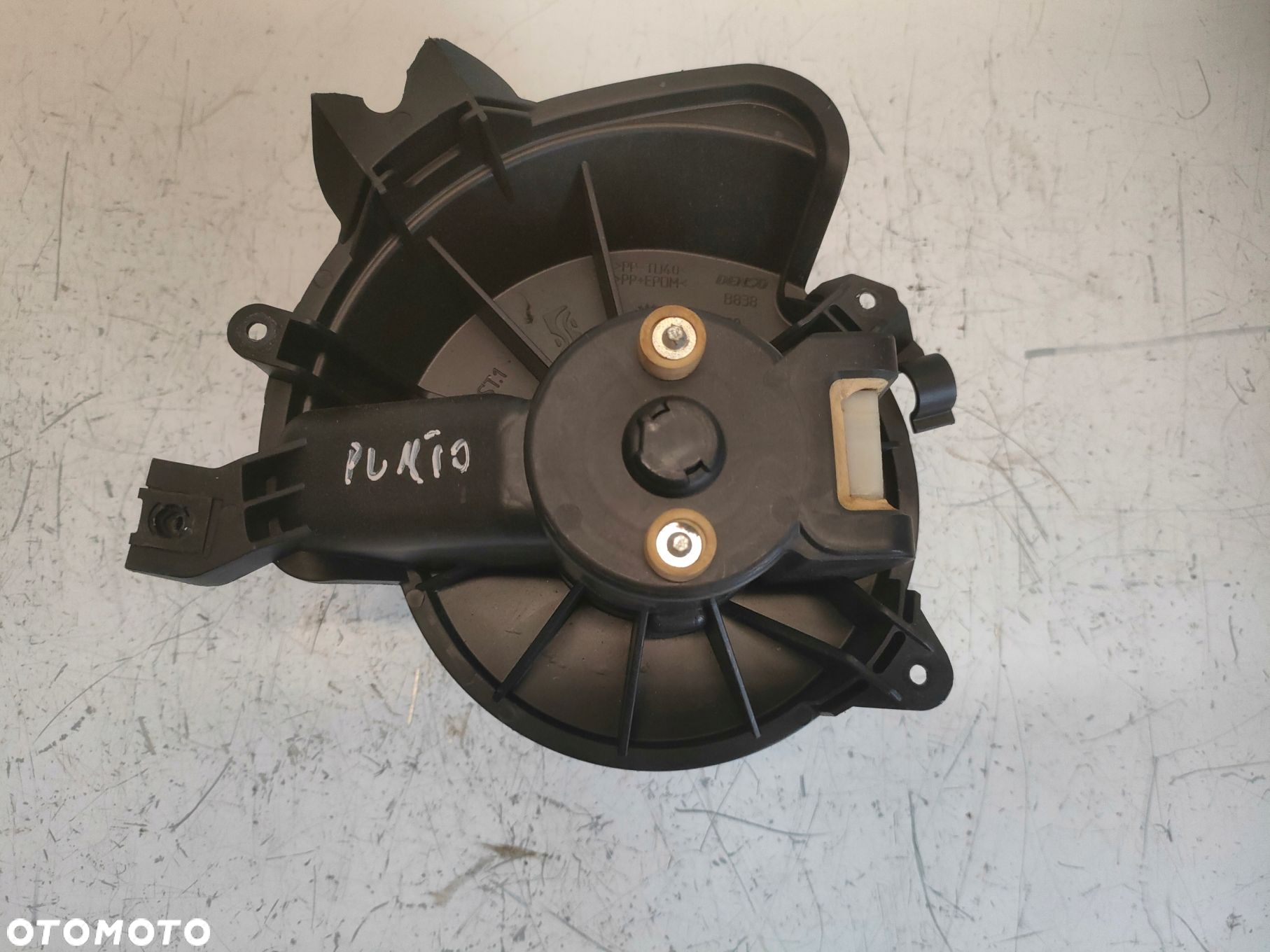 FIAT GRANDE PUNTO 05- 1.4 DMUCHAWA WENTYLATOR - 2