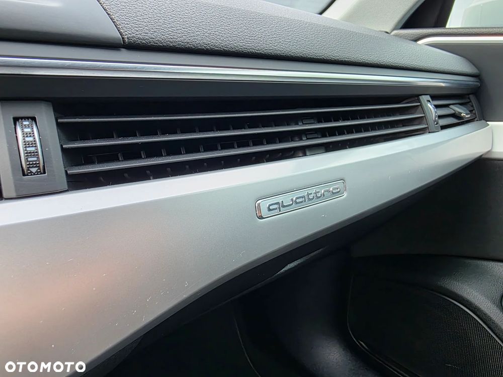 Audi A4 Allroad 2.0 TDI Quattro S tronic - 34