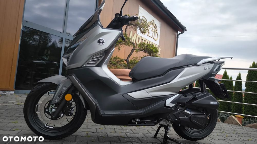 VOGE SR1 - 7