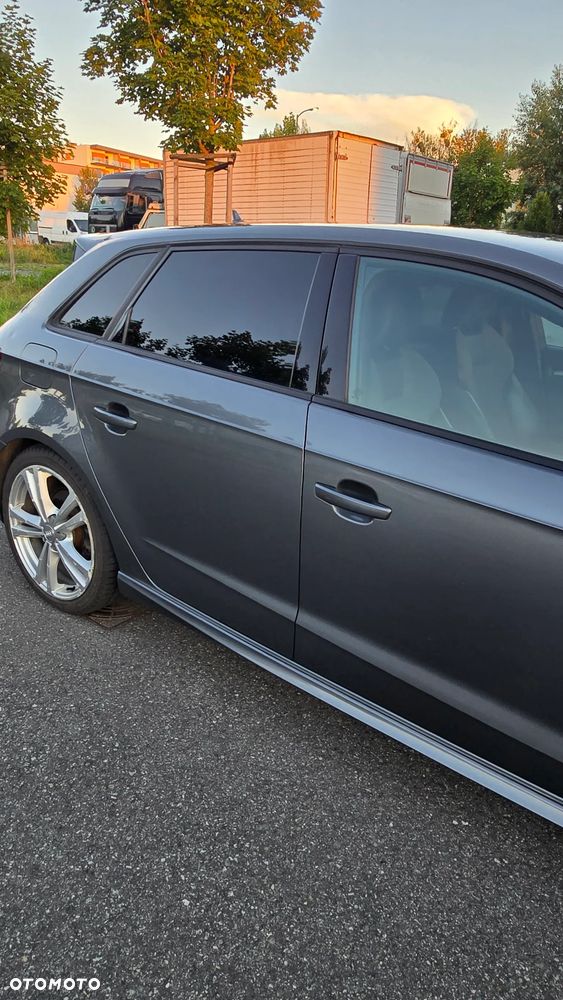 Audi A3 Sportback - 6