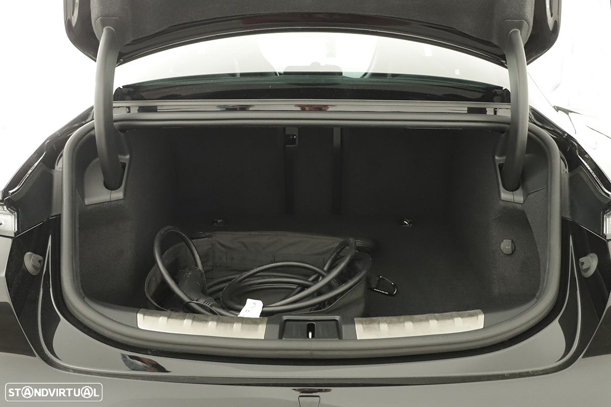 Porsche Taycan 4S - 33