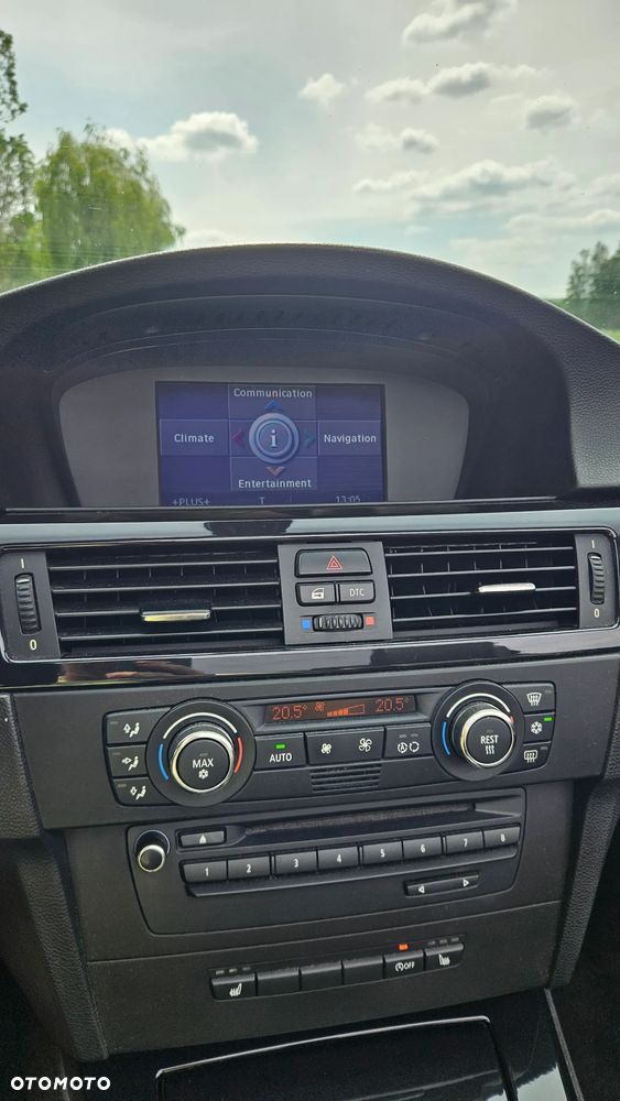BMW Seria 3 320i - 15