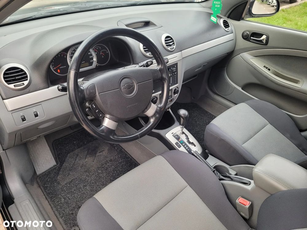 Chevrolet Lacetti 1.8 Platinum - 8